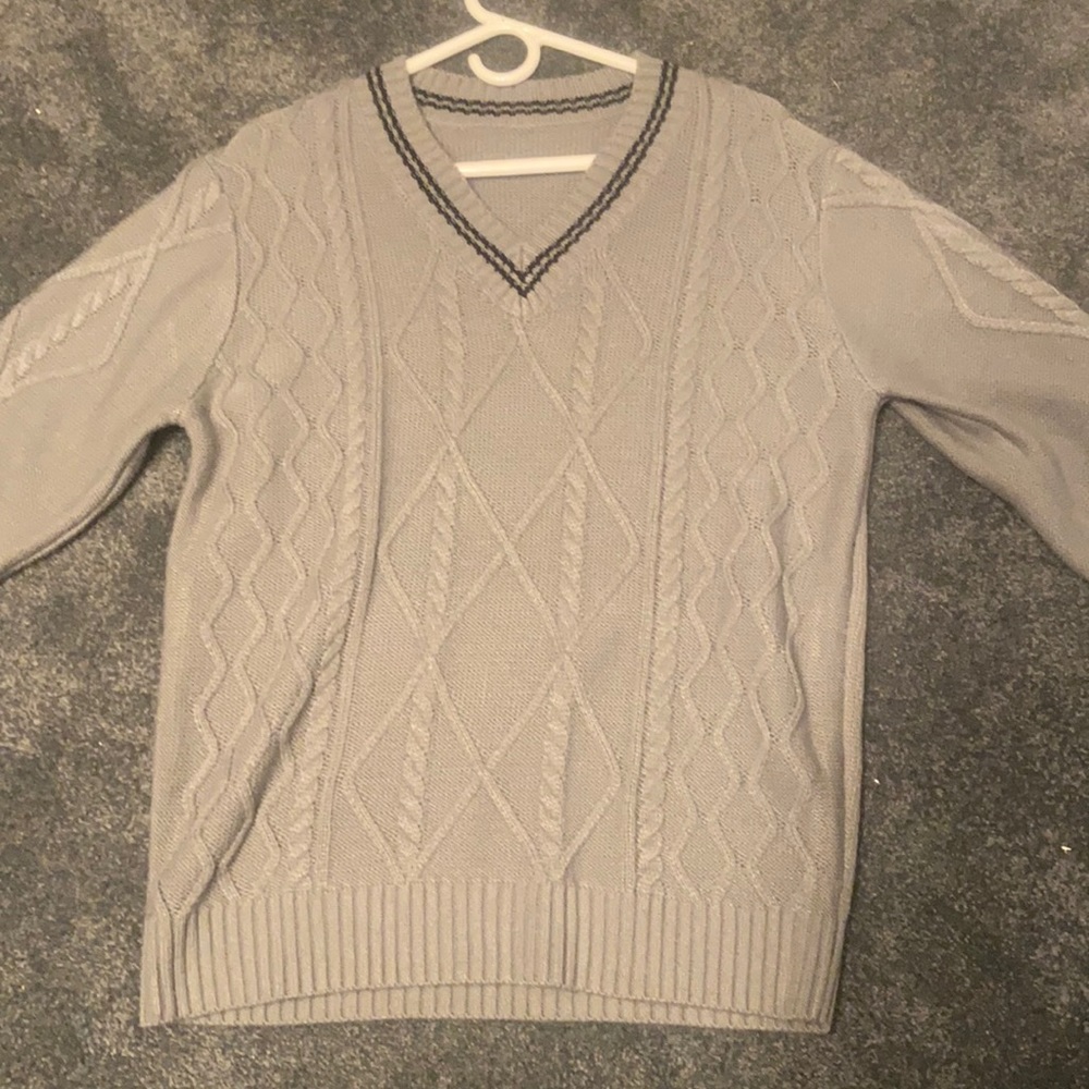 Grey Sweater V-Neck
